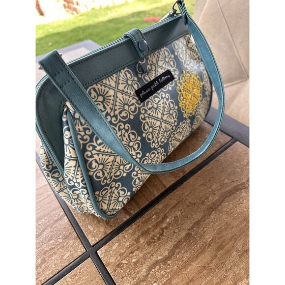 Petunia Pickle Bottom Teal Scroll Design Insulated Clutch/bottle Sturdy Baby Bag - Picture 6 of 8